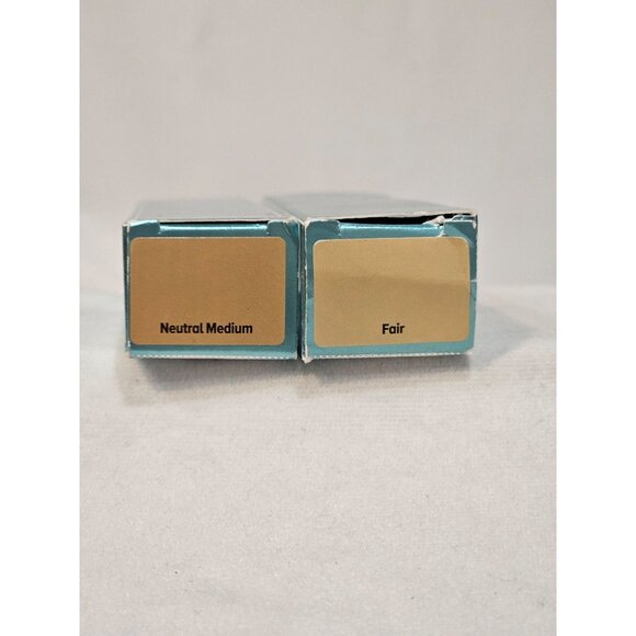 IT Cosmetics CC+ Oil-Free Matte Poreless Finish Full Coverage Cream with SPF 40. - Picture 2 of 2